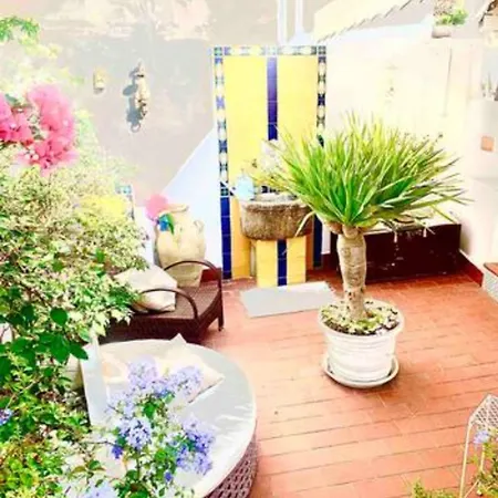 Casa Panoramica Del Xll Secolo Vakantiehuis *