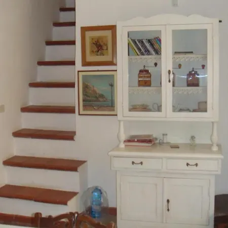 Casa Panoramica Del Xll Secolo * 维耶斯泰